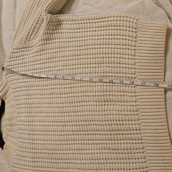 Theory Cream Ribbed Knit Sweater - Picture 7 of 12